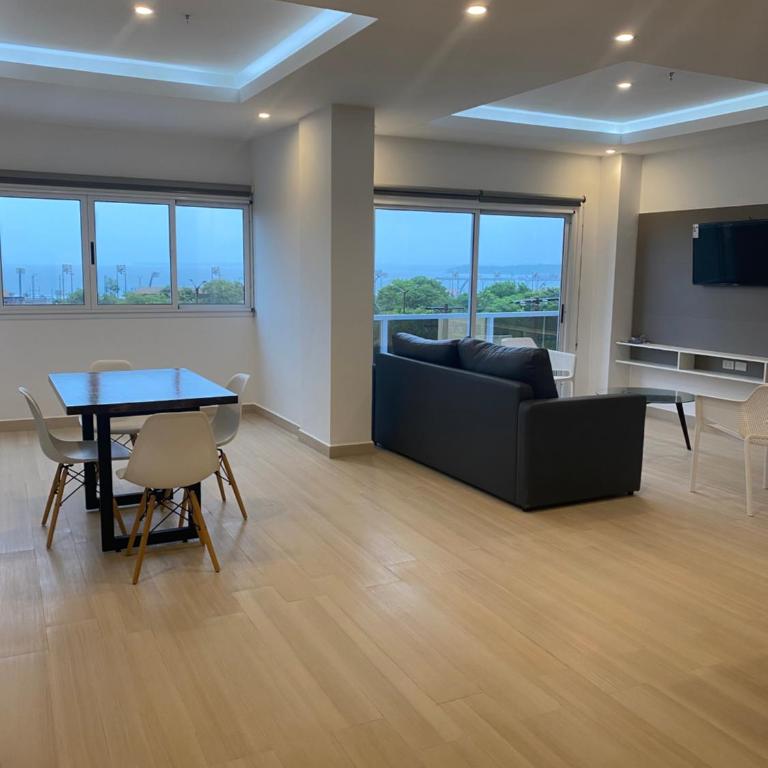25 homeApart - Apartment with Balcony - 2