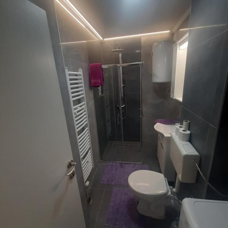 Great Apartment Adi - One-Bedroom Apartment - 19