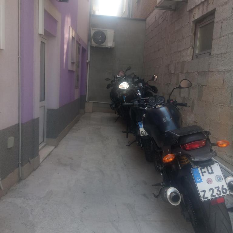 Central Located Guest House - Standard Apartment - 3