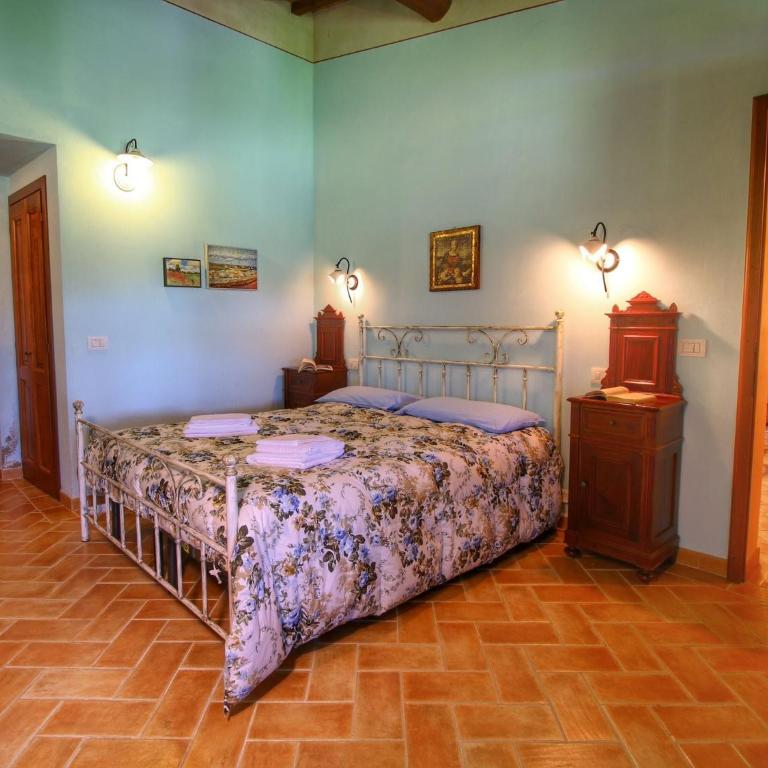Farmhouse in Montalcino with Pool and Garden - Casa Vacanze con 2 Camere da Letto - 23