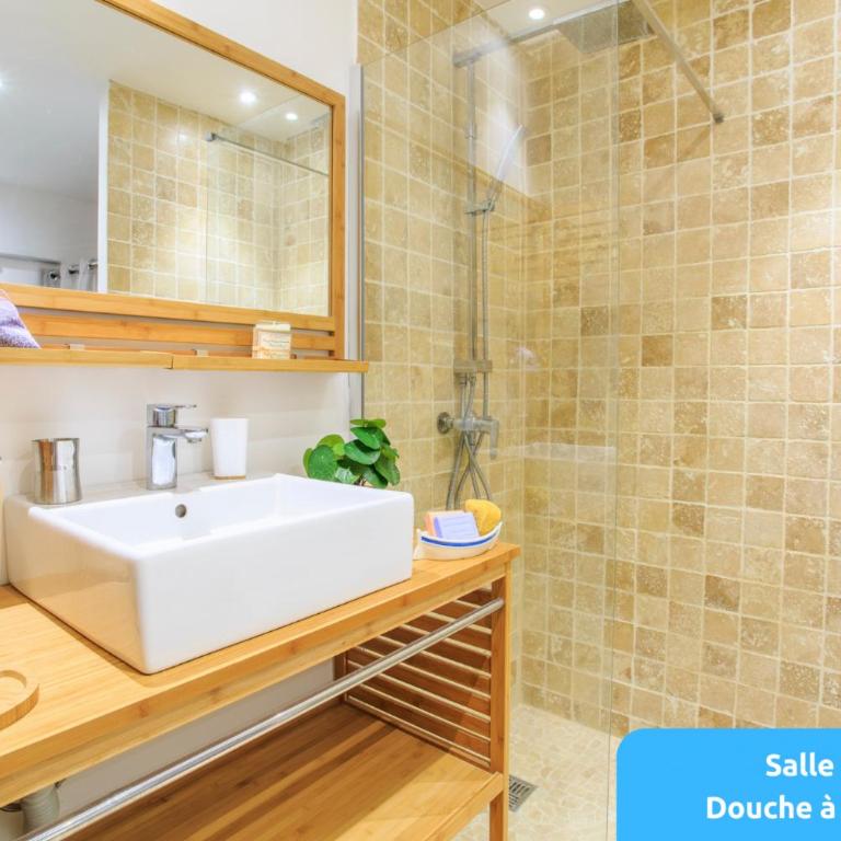 SUD PASSION - Fada Vieux Port - Calme - Linge de qualité - Lit king size - Fibre - Apartment - 19