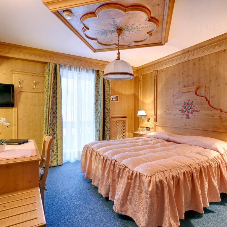 Hotel Columbia & Spa - Junior Suite con Balcone e Vista - 4