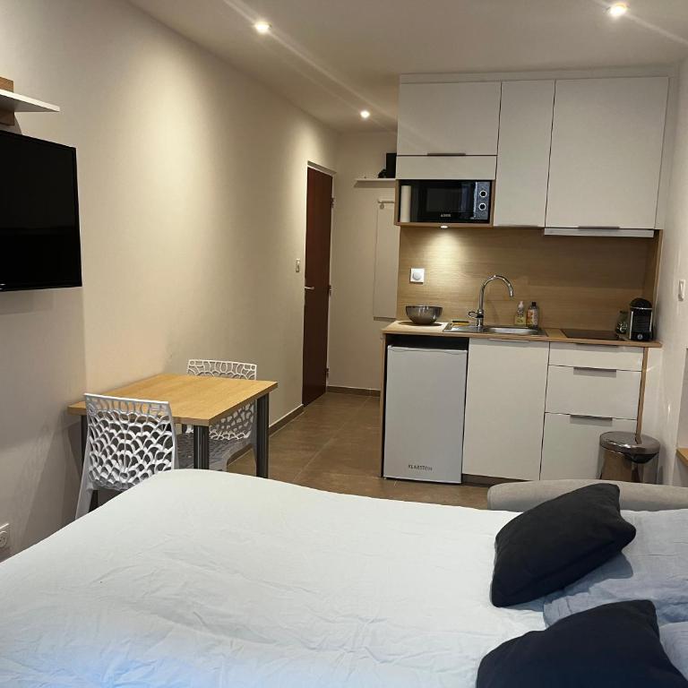 Charmant studio au cœur de la rue Fesch d'Ajaccio - Studio - 5