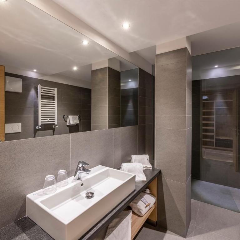 Design & Suite Hotel Ciarnadoi - Camera Matrimoniale con Balcone - 2