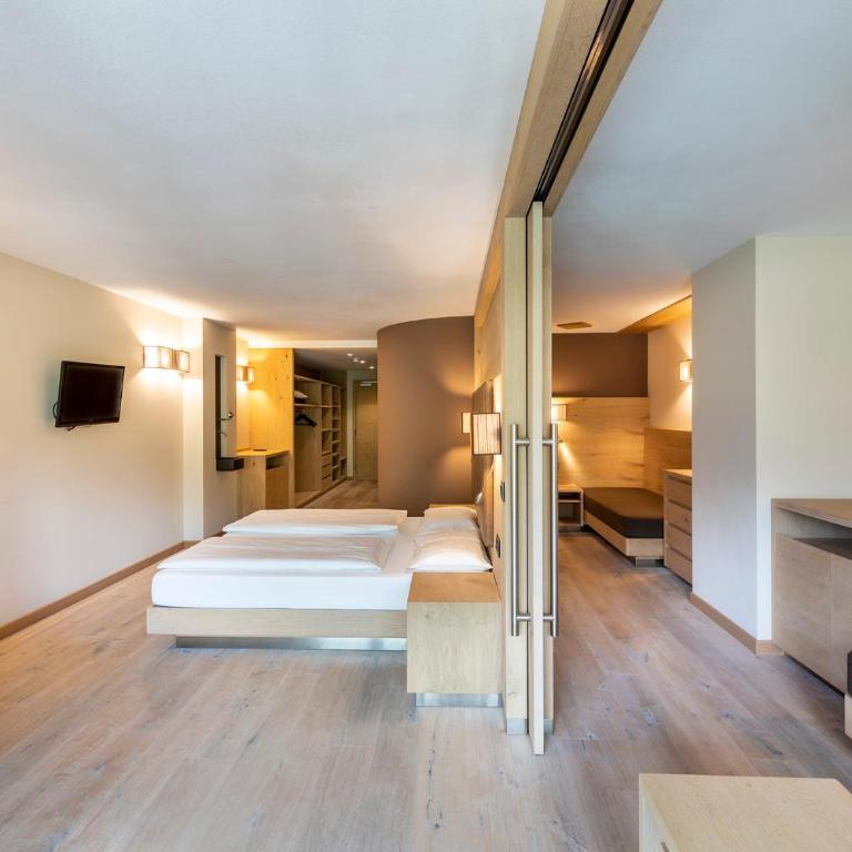 Design & Suite Hotel Ciarnadoi - Suite Familiare - 1