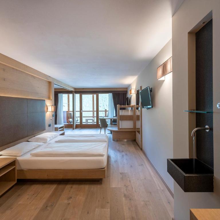 Design & Suite Hotel Ciarnadoi - Suite Familiare - 3