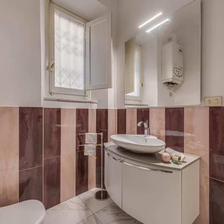 Apartments Florence - Golden Tower with View - Appartamento con 2 Camere da Letto - 15