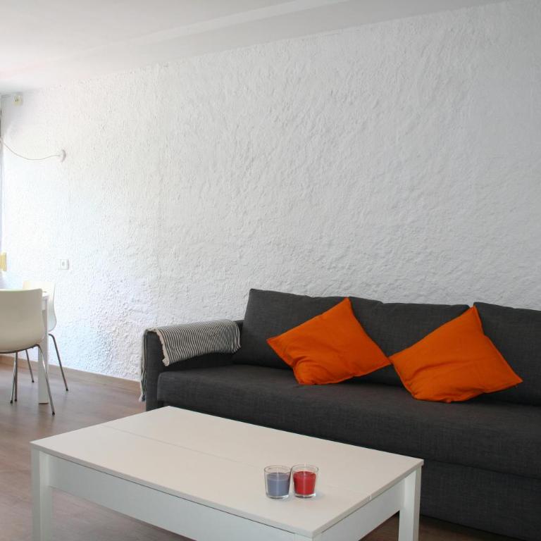 Apt con piscina en Calella de Palafrugell, parking gratuito - Apartamento de 1 dormitorio - 18