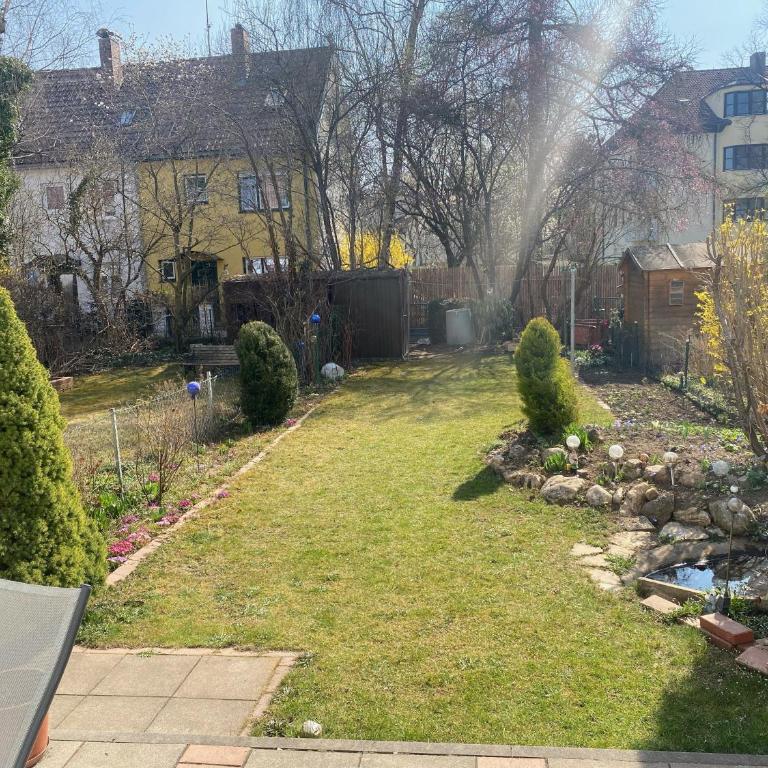 Gemütliche Privatzimmer mit geteiltem Bad, Küche und Garten - Familienzimmer mit Gemeinschaftsbad - 4