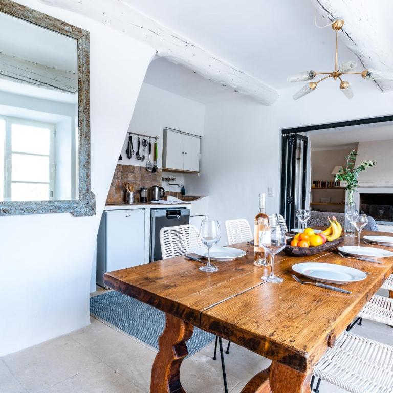 Belle De Jour -A Provencal gem Private heated pool - Maison de Vacances - 27