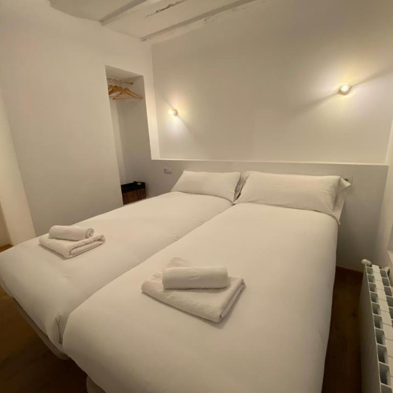 Bilbao Old Town I by Aston Rentals - Two-Bedroom Apartment - 13