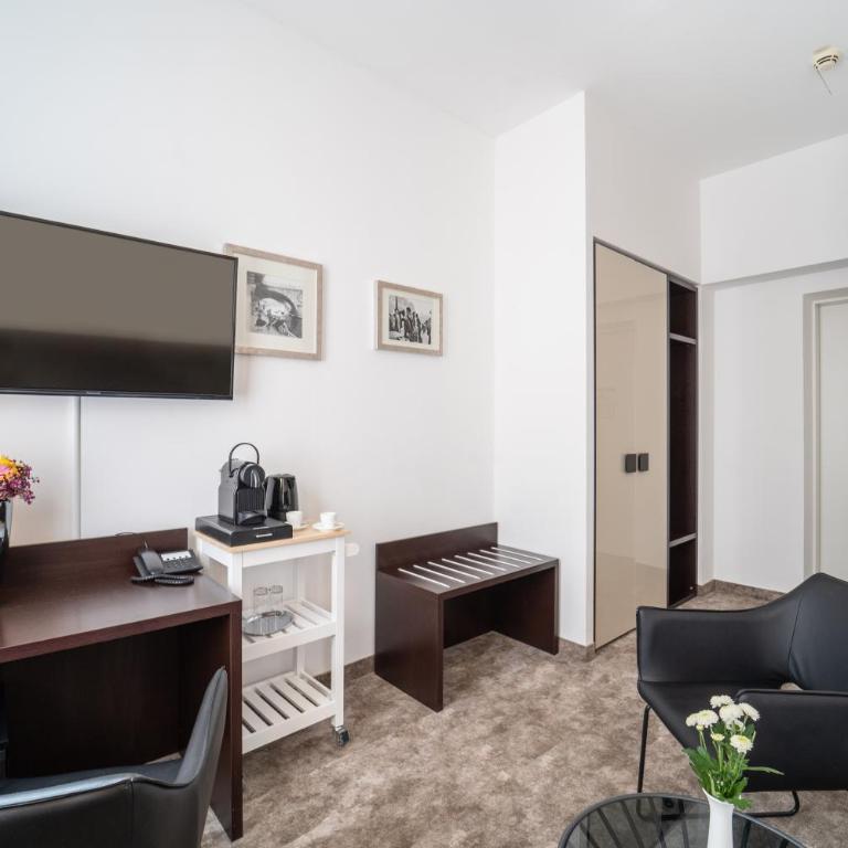 Galerie Hotel - Comfort Doppelzimmer - 4