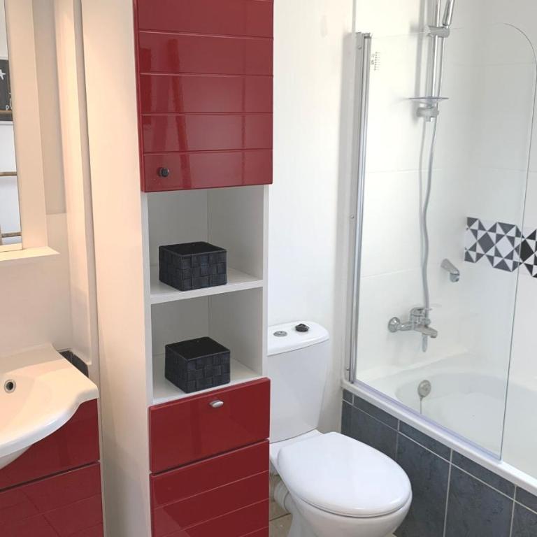 Maison T4 -Jardin+ Parking+ Clim -Proche Remparts - Three-Bedroom Apartment - 12