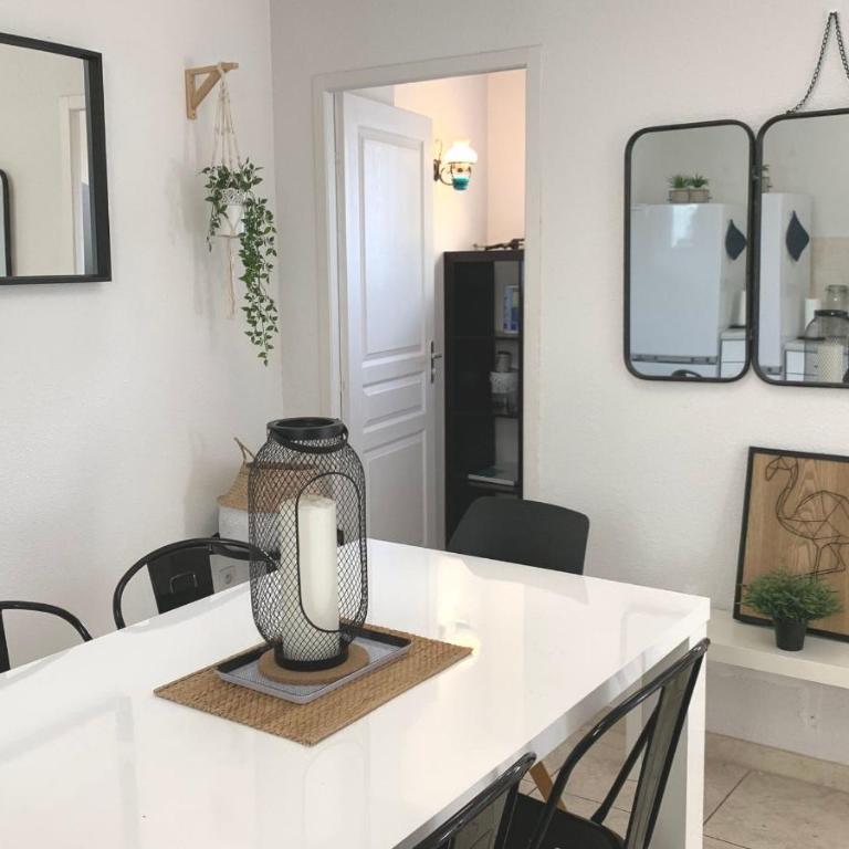 Maison T4 -Jardin+ Parking+ Clim -Proche Remparts - Three-Bedroom Apartment - 8