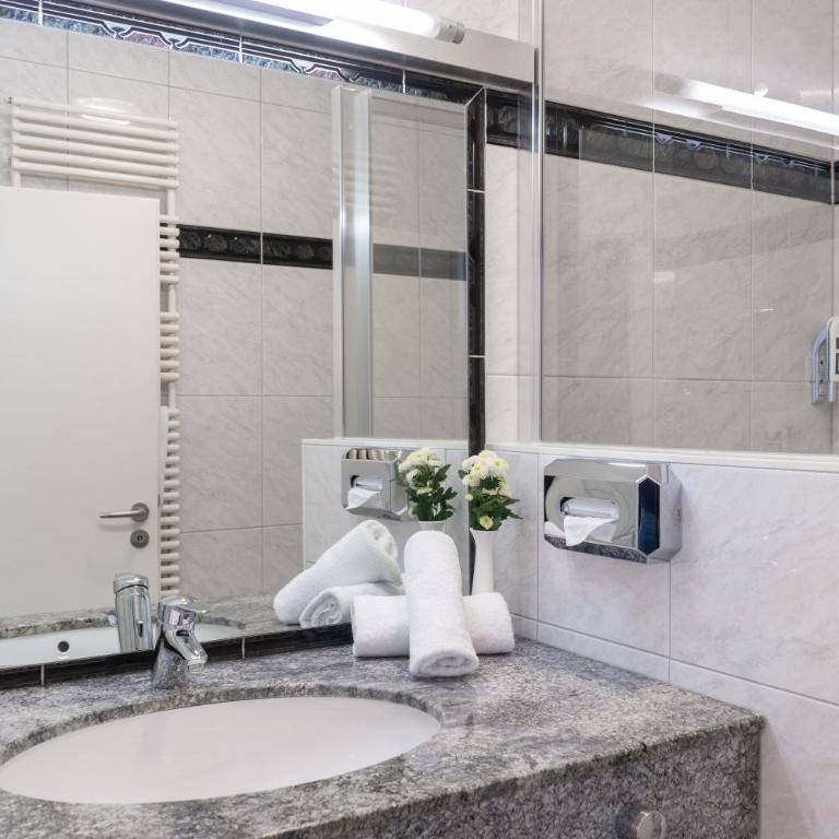 Galerie Hotel - Premium Doppelzimmer - 5