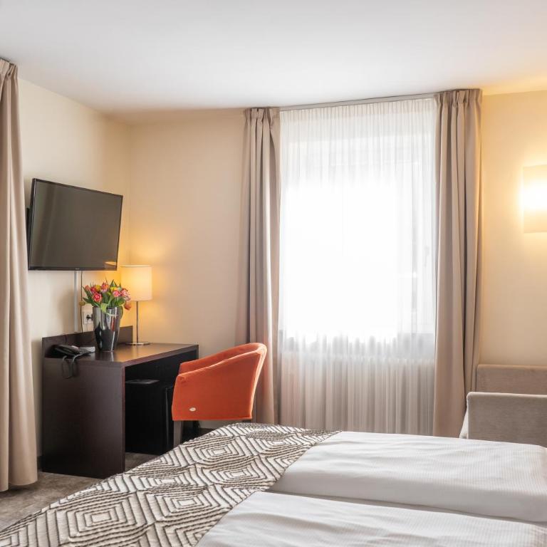 Galerie Hotel - Familiensuite - 11