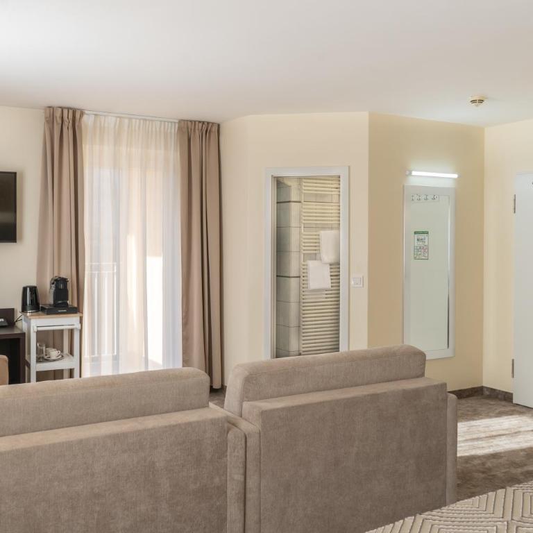Galerie Hotel - Familienzimmer - 12