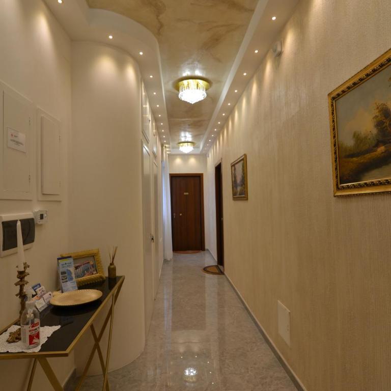 SILVER SUITE - Appartamento con 1 Camera da Letto - 40