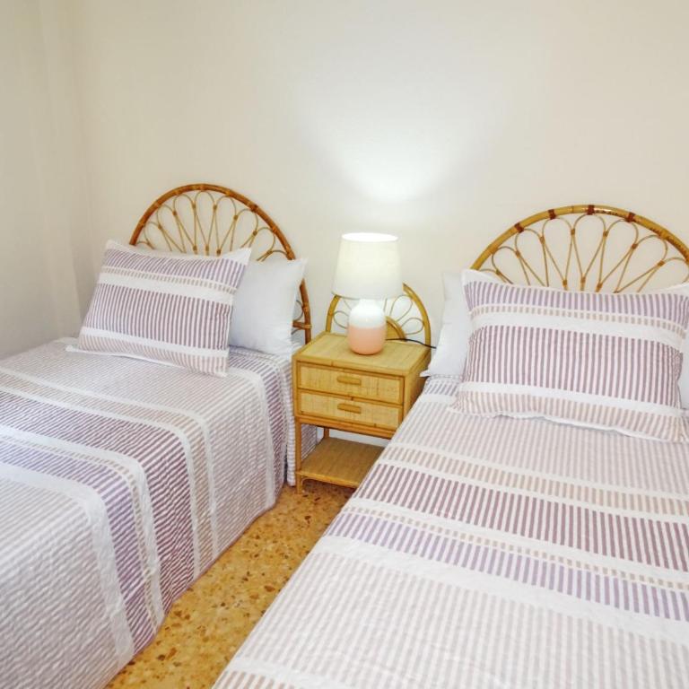 MANILA GANDIA - Alquiler solo familias - Apartamento de 3 dormitorios - 18