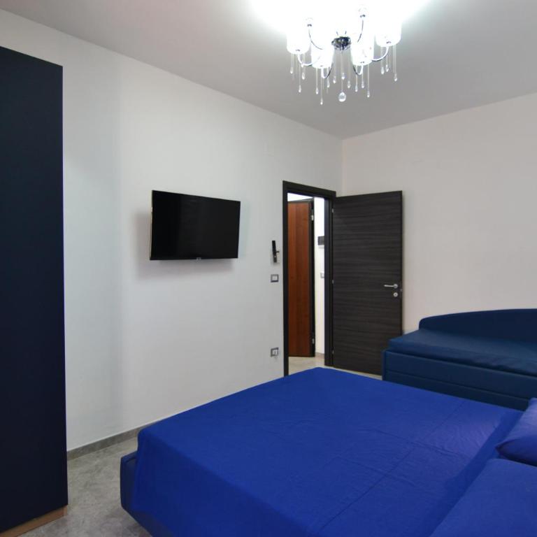 BLUE SUITE - Appartamento con 1 Camera da Letto - 45