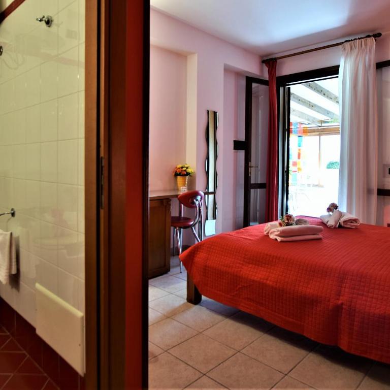 Hotel Iride by Marino Tourist - Camera Matrimoniale Economy - 9