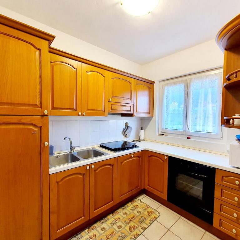 Beach Apartment Cannobio - Appartamento con 2 Camere da Letto - 3