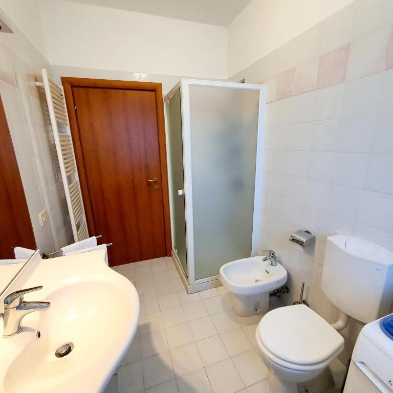 Beach Apartment Cannobio - Appartamento con 2 Camere da Letto - 7
