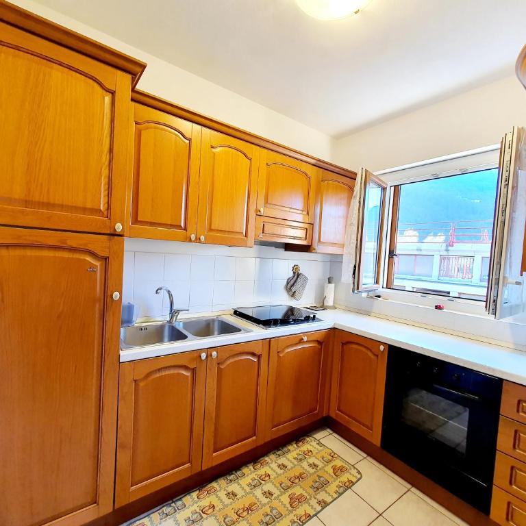 Beach Apartment Cannobio - Appartamento con 2 Camere da Letto - 11