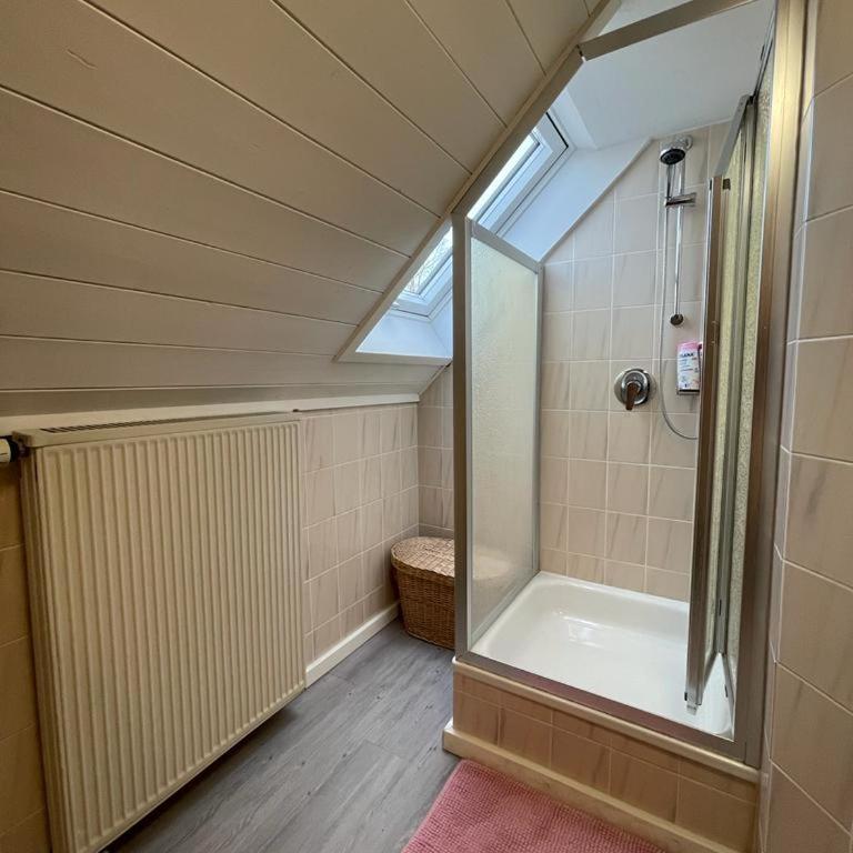 Boutique Haus Sissi - Apartment mit Dusche - 4