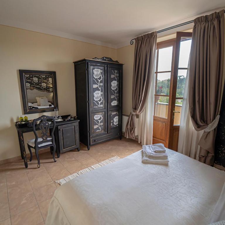 Sotto il cielo di Toscana casa vacanze no hotel service only adults - Suite mit Queensize-Doppelbett und Poolblick - 6