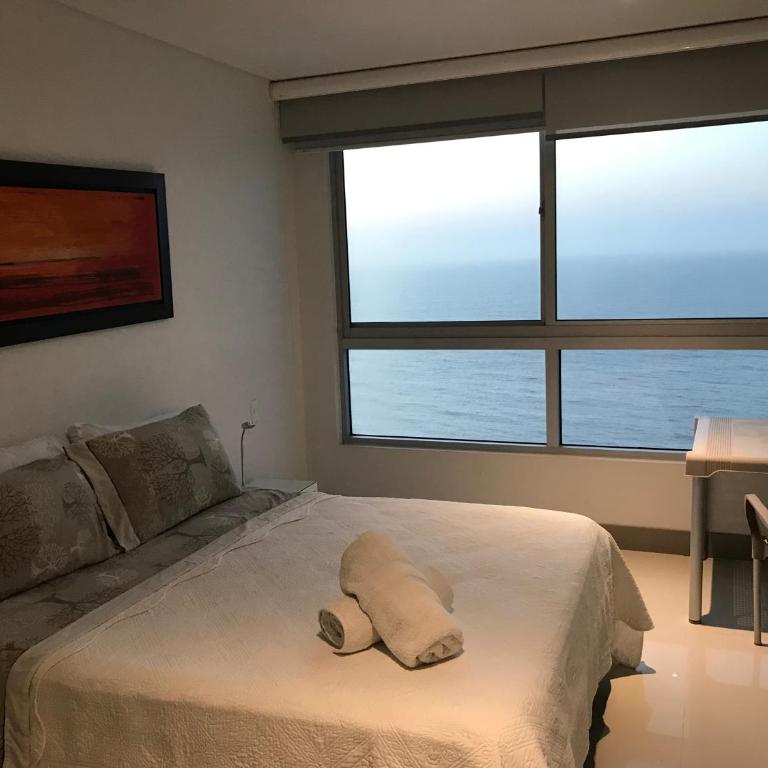Apartamento exclusivo frente al mar en Bocagrande - Two-Bedroom Apartment - 9