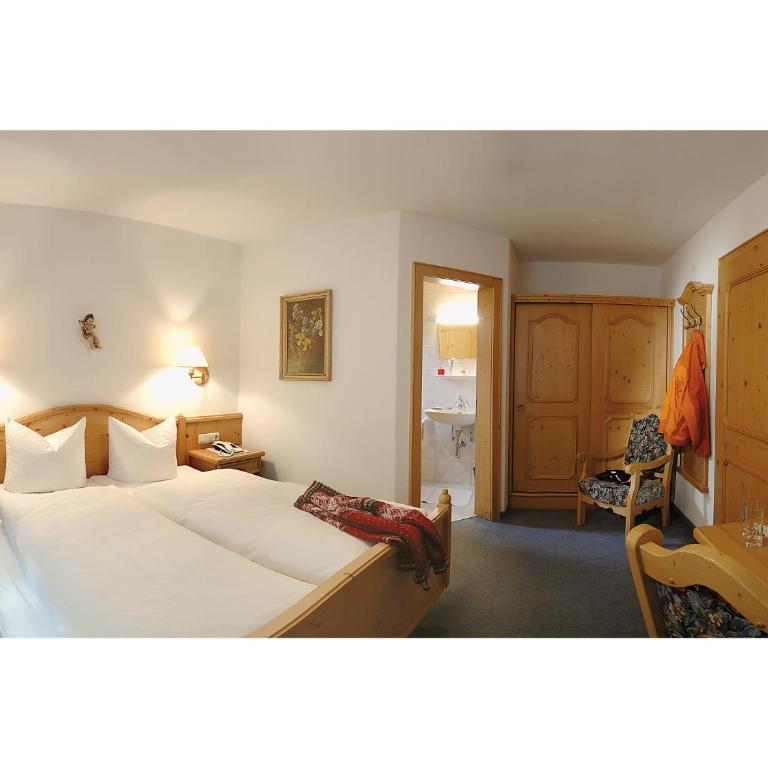Pension Bergland - Classic Doppelzimmer - 4