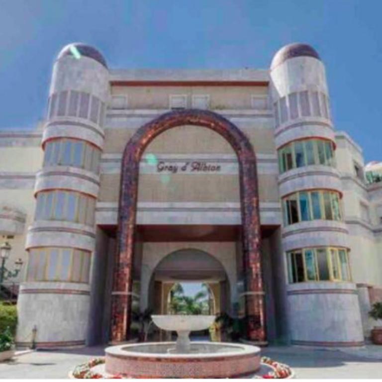 Puerto Banus Beachfront .Gray d´Albion . Amazing location - One-Bedroom Apartment - 15