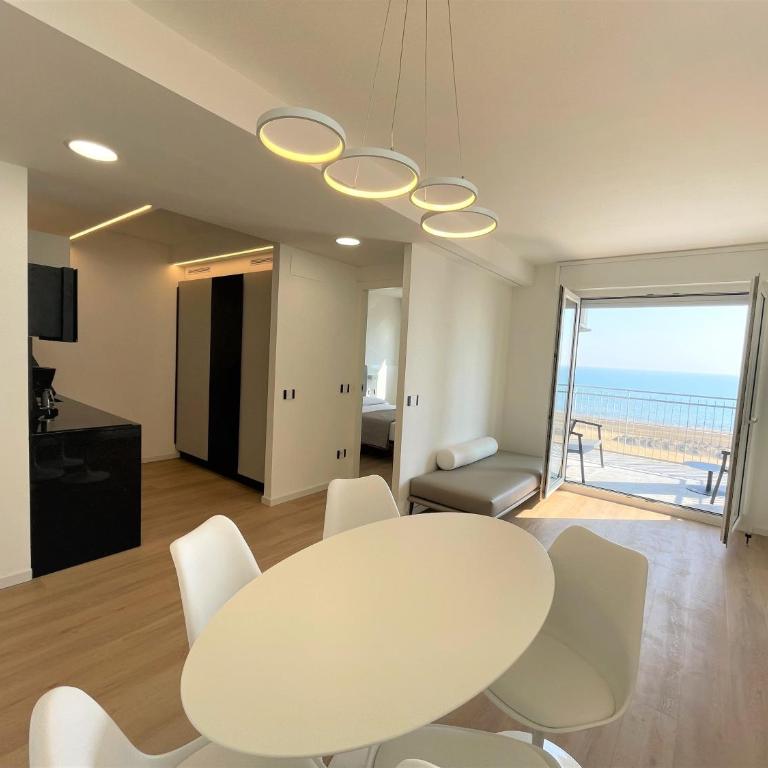 Condominio Bel Sole - Appartamento con 2 Camere da Letto - 13