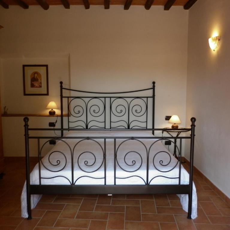 Podere Le Grotte - Two-Bedroom Apartment - 3