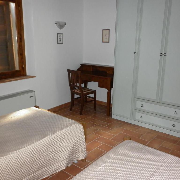 Podere Le Grotte - Two-Bedroom Apartment - 33