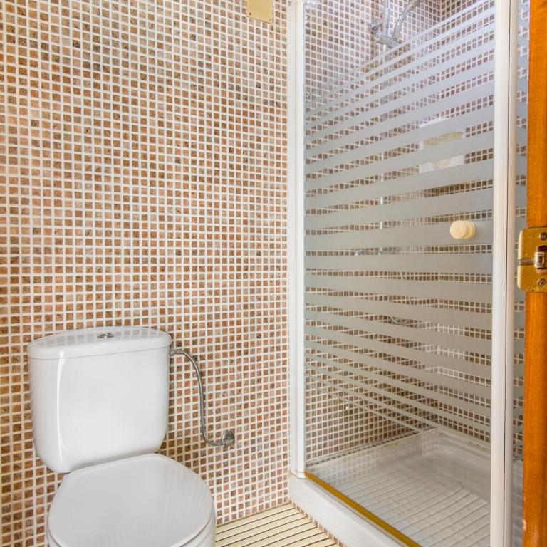 Duquesa Harbour Club Aparthotel - Apartamento Ático - 15