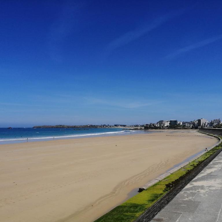 Appartement Saint-Malo 800m de la plage - Duplex Apartment - 27