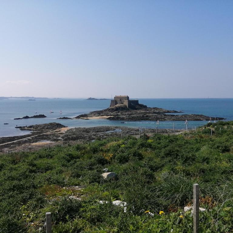 Appartement Saint-Malo 800m de la plage - Duplex Apartment - 45
