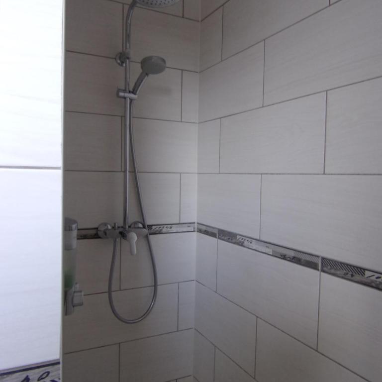 L'Escale Chambres chez l'habitant climatisées - Standard Doppelzimmer - 6