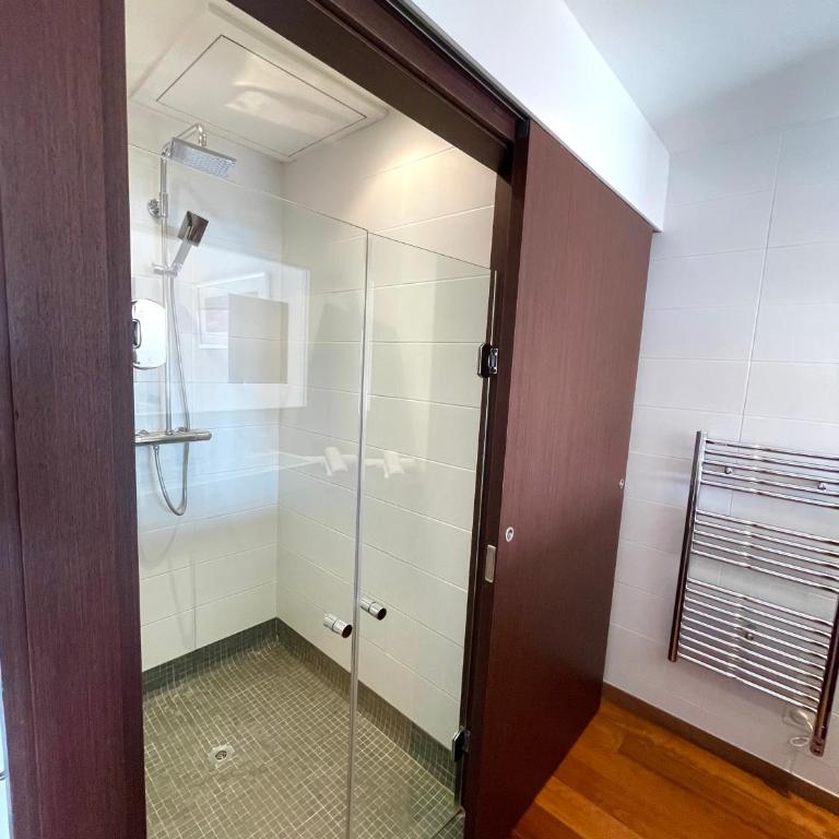 Cassis Loc - Chambre Meublée - Private Double Room with Balcony and Sea View - Not in a hotel - 5