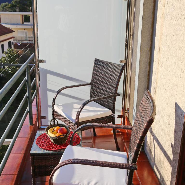 Loki Apartments - Studio Apartment with Sea View - 13