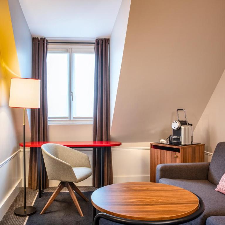 Holiday Inn Paris - Gare de Lyon Bastille by IHG - Suite Lit King-Size avec Canapé-Lit et Vue sur la Ville - 5