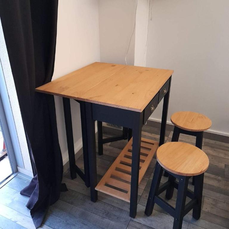 Studio type T1 avec parking et cave à 600 m de la plage - Monolocale - 7