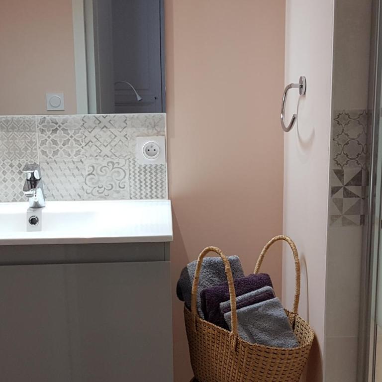 Couette et café Saumur - Chambre Double ou Lits Jumeaux - 8
