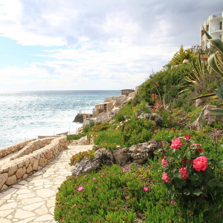 Bella Costa Lux - Two-Bedroom Apartment - 17