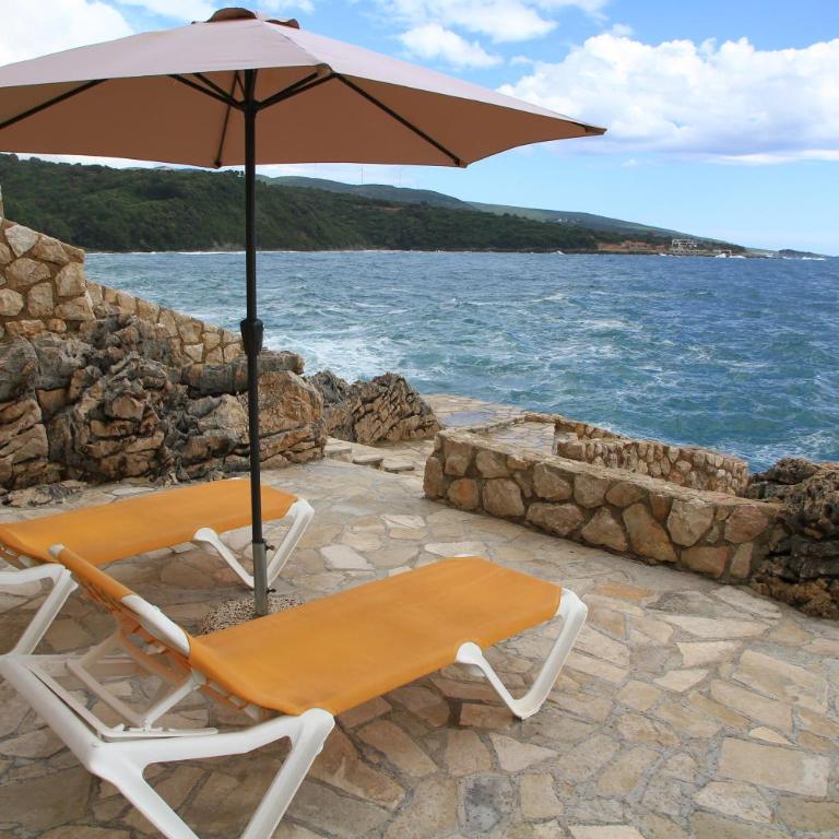 Bella Costa Lux - Two-Bedroom Apartment - 25