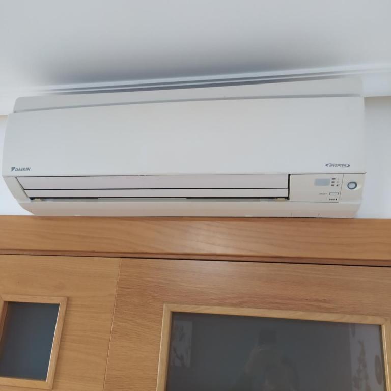 Apartamento Medrano PISCINA AIRE ACONDICIONADO terraza y 5 minutos del centro en coche ideal para mascotas - Apartamento de 1 dormitorio - 23