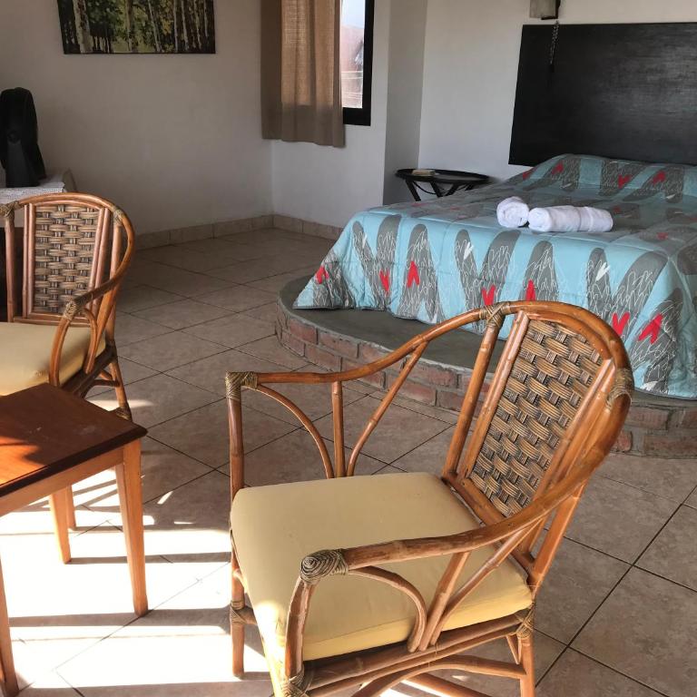 CASA ADRIEL Mancora - Four-Bedroom House - 24