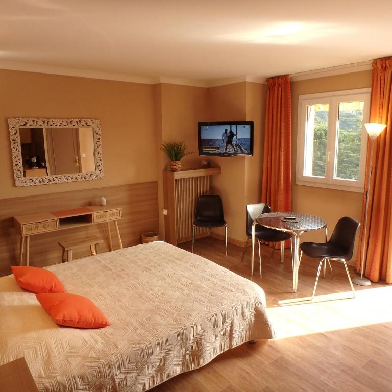 Residence Veles Plage - Studio avec Terrasse (2 Personnes - Vue Est) - 1